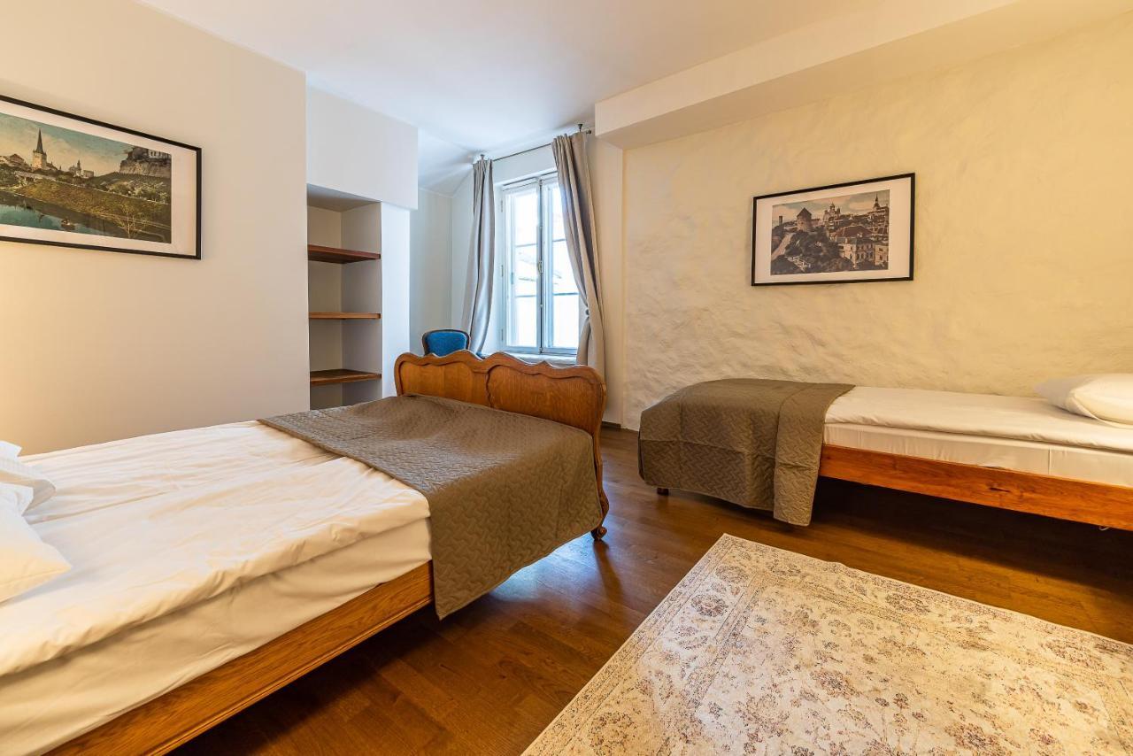 Old Town - Oleviste Apartment Tallinn Eksteriør billede